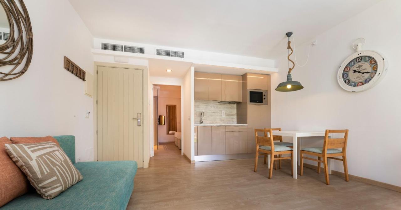 Apartamentos S'Olivera Каньямель Екстер'єр фото